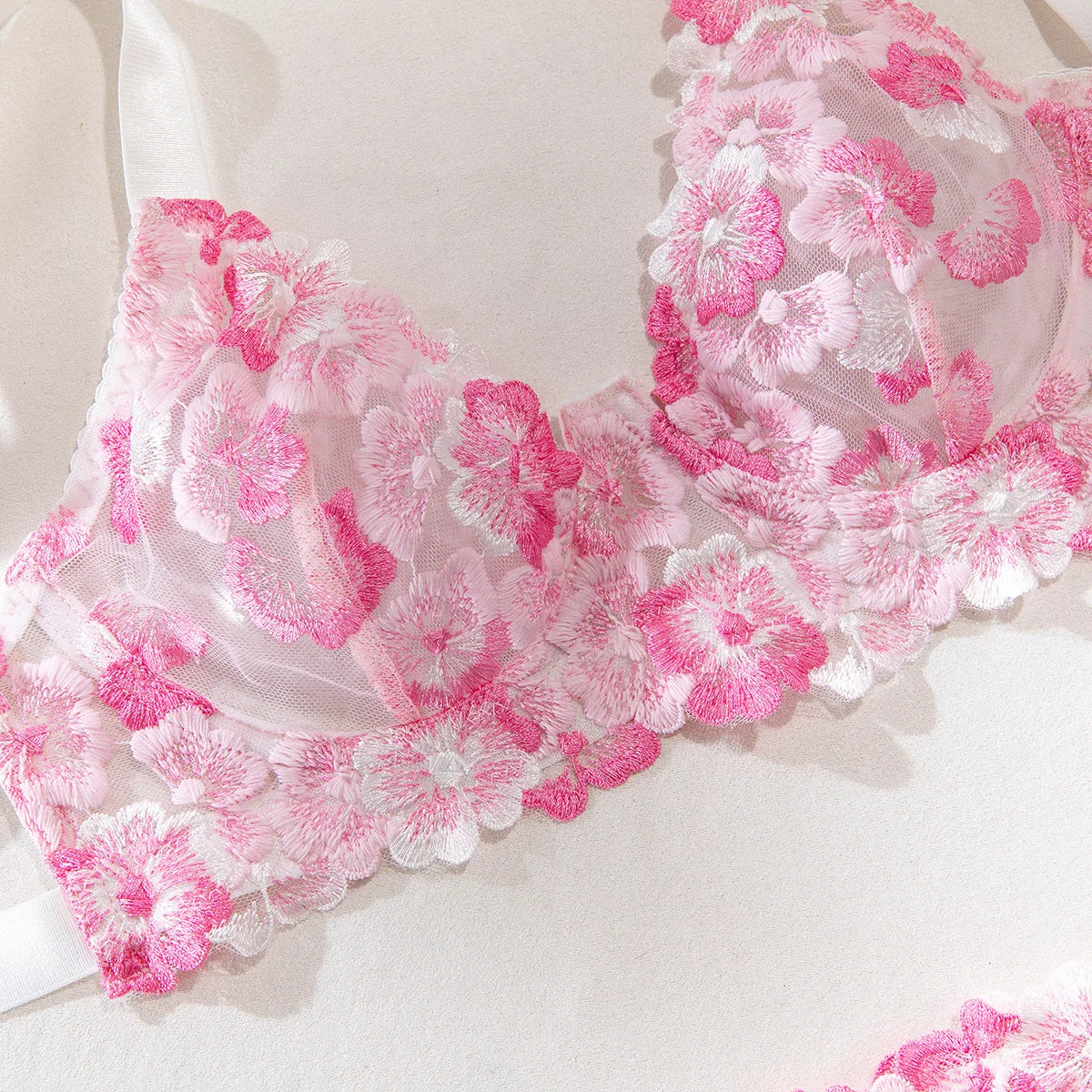 Lingerie Bella Charm