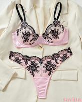 Lingerie Amber