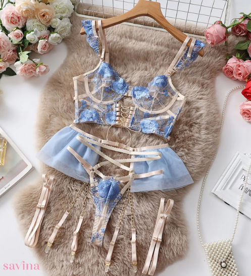 Lingerie Alice no País das Maravilhas